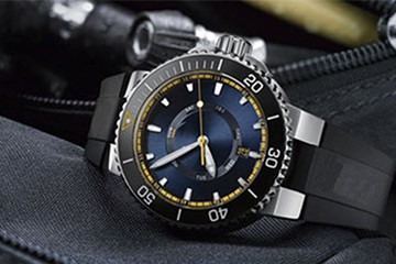 贵阳欧米茄有雾气维修