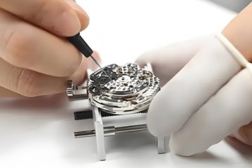 贵阳欧米茄手动机械表售后保养